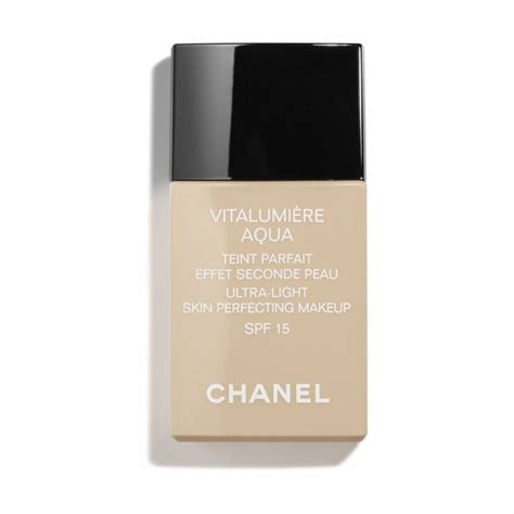 chanel vitalumiere aqua 70 beige|Chanel vitalumiere aqua foundation kicks.